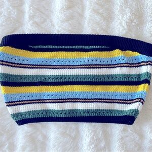 BCBGMaxAzaria crop top 🤍